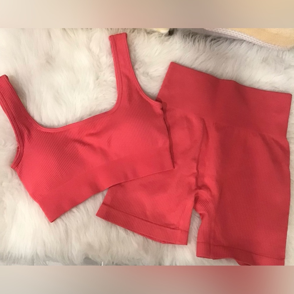 2 Pc Athletic Ribbed Set